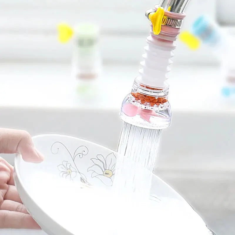 ברז אוניברסלי רב-תכליתי עם ראש מתכוונן לשטיפה נוחה, זרימה רכה וחסכונית במים. מושלם למטבח או לכיור הרחצה – עיצוב חכם, איכות גבוהה ונוחות שימוש מירבית.