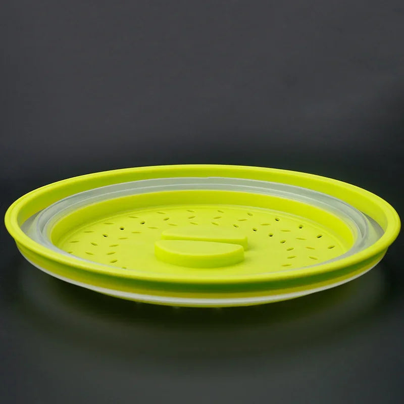 מכסה מתקפל למיקרוגל – מונע התזת שמן, שומר על טריות ומונע לכלוך בזמן חימום ובישול. פתרון נוח ויעיל למטבח נקי ומהיר.