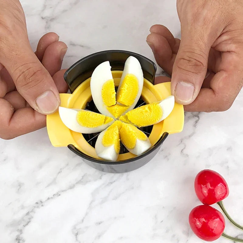 מתקן מטבח 3 ב-1: חותך ביצים, מפריד ביצים ושומר ביצים – כלי רב-תכליתי לבית לעיצוב ובישול קל.