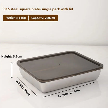 קופסת אחסון מזון מלבנית מנירוסטה 316 איכותית עם מכסה – לשמירה על טריות המזון. עשויה מחומר ברמה גבוהה, עמידה לאורך זמן, קלה לניקוי ומתאימה לאחסון בטוח של מזון חם או קר. מושלמת למטבח הביתי, לטיולים או לעבודה.