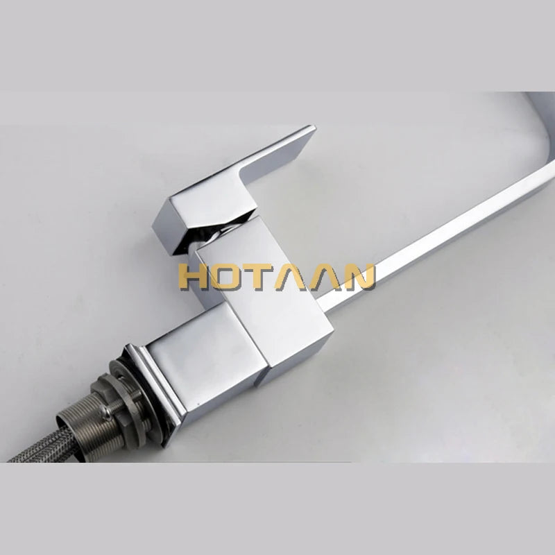 ברז מטבח מרובע מסתובב מנחושת – ברז כיור מעוצב עם מיקסר איכותי לדלפק המטבח, דגם YT-6004. מתאים לעיצוב מודרני, עמיד לאורך זמן ונוח לשימוש יומיומי.