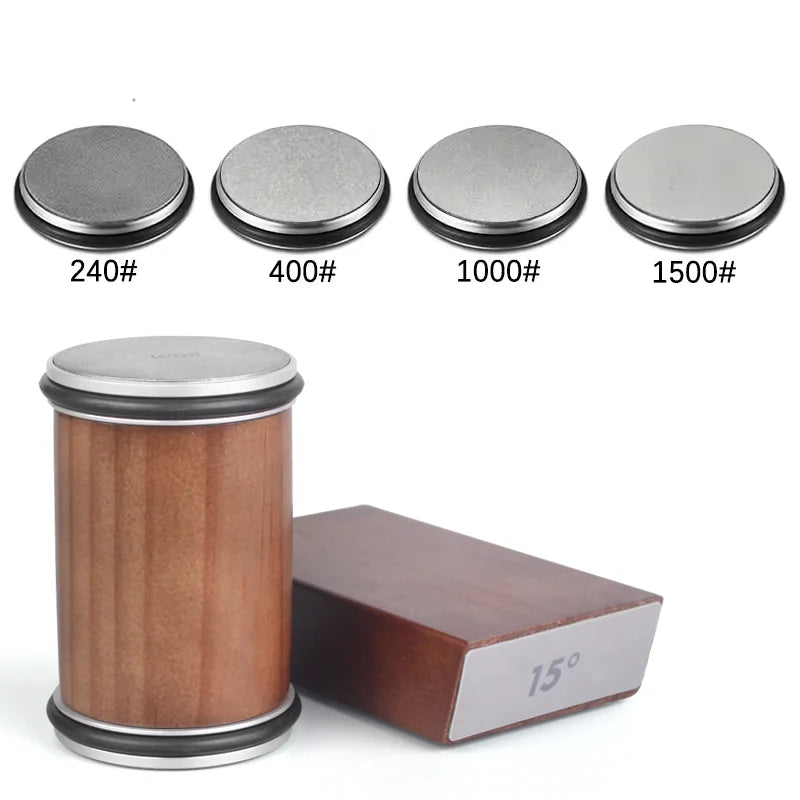 ערכת השחזה מגנטית עם גלגל זווית 15° ו-20°, כוללת אבן יהלום להשחזה מדויקת ומחזיק סכין מגנטי. פתרון מקצועי וקל לשימוש להשחזת סכיני מטבח ברמת שף.