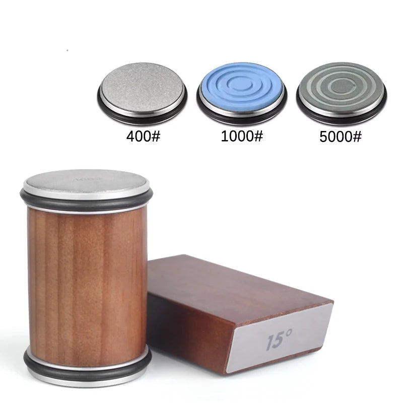 ערכת השחזה מגנטית עם גלגל זווית 15° ו-20°, כוללת אבן יהלום להשחזה מדויקת ומחזיק סכין מגנטי. פתרון מקצועי וקל לשימוש להשחזת סכיני מטבח ברמת שף.