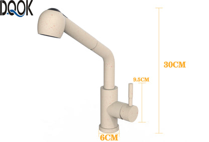 ברז מטבח שחור עם ראש נשלף, גוף מיקסר מניקל מוברש, מצב זרם ורסס, עיצוב מודרני למטבח.