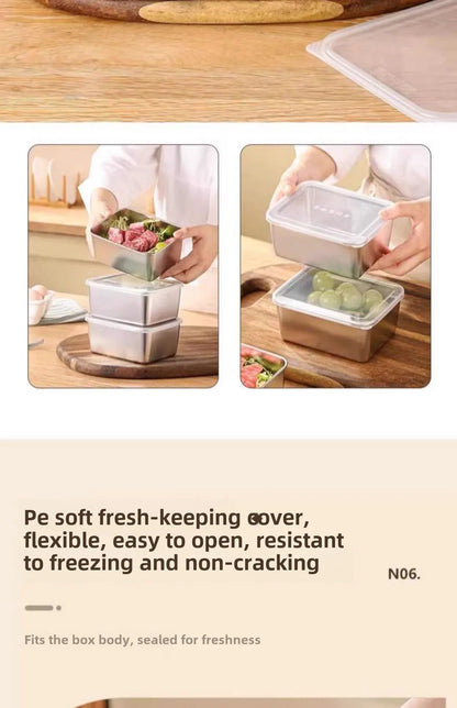 קופסת אחסון מזון מלבנית מנירוסטה 316 איכותית עם מכסה – לשמירה על טריות המזון. עשויה מחומר ברמה גבוהה, עמידה לאורך זמן, קלה לניקוי ומתאימה לאחסון בטוח של מזון חם או קר. מושלמת למטבח הביתי, לטיולים או לעבודה.