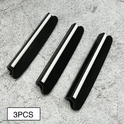 מחזיק להב סכיו להשחזת סכינים עם אבן השחזה בשיפוע של  15° לסכיני מטבח, אביזר עזר לאבן השחזה.